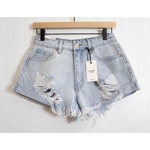 NWT Forever 21 Light Blue Wash Distressed Concert Short - Cut Off Jean Short, 26